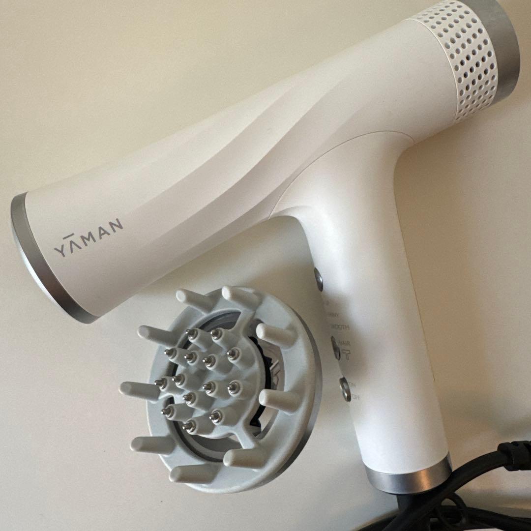 動作確認済み　YAMAN ホワイト ヘアドライヤー マッサージノズル付き