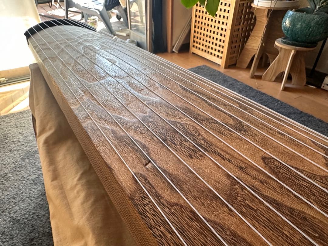 くり甲　お箏　お琴　綾杉彫　蒔絵　高級品　サトウ楽器　生田流