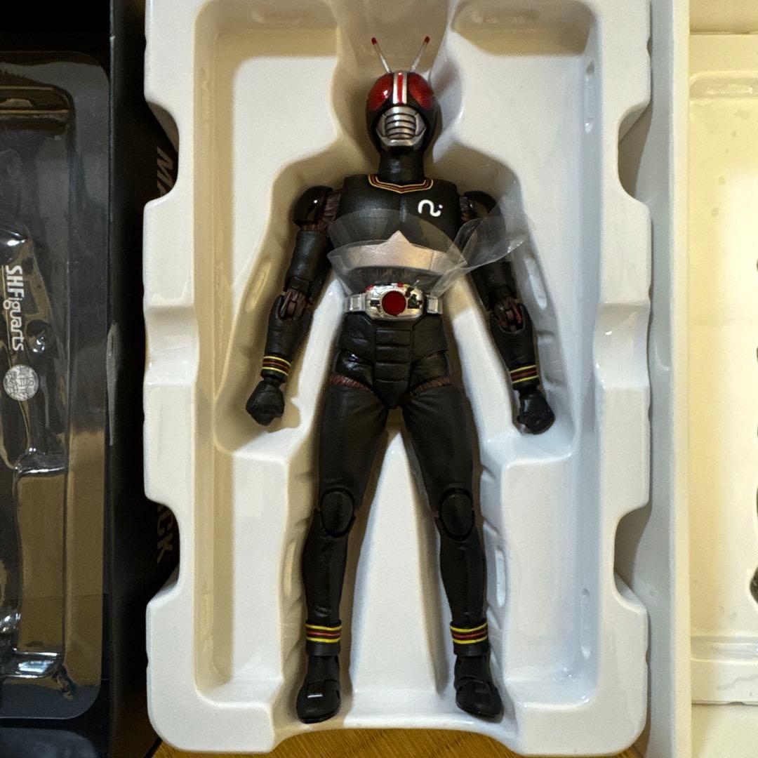 フィギュアーツ 真骨彫 仮面ライダーBLACK ブラック 訳アリ品