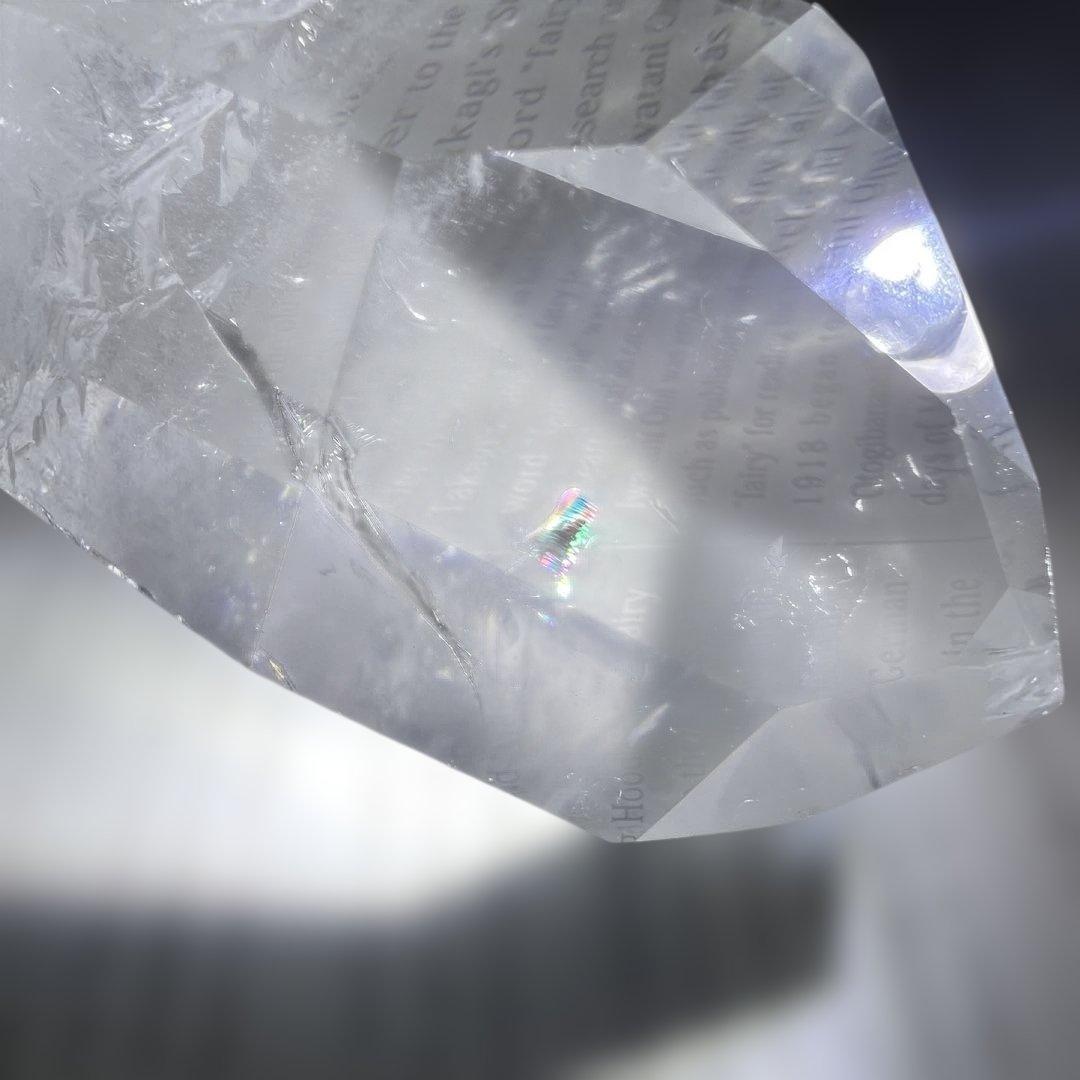 ✳️✨超極上の透明度と煌めき✨レインボー 水晶 ポイント 六角柱 天然石 原石
