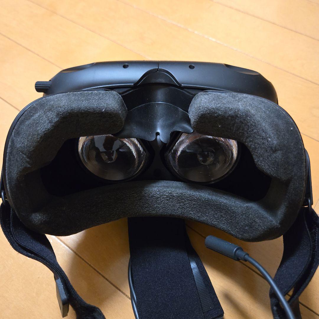 HTC VIVE VRヘッドセット (おまけ付き)