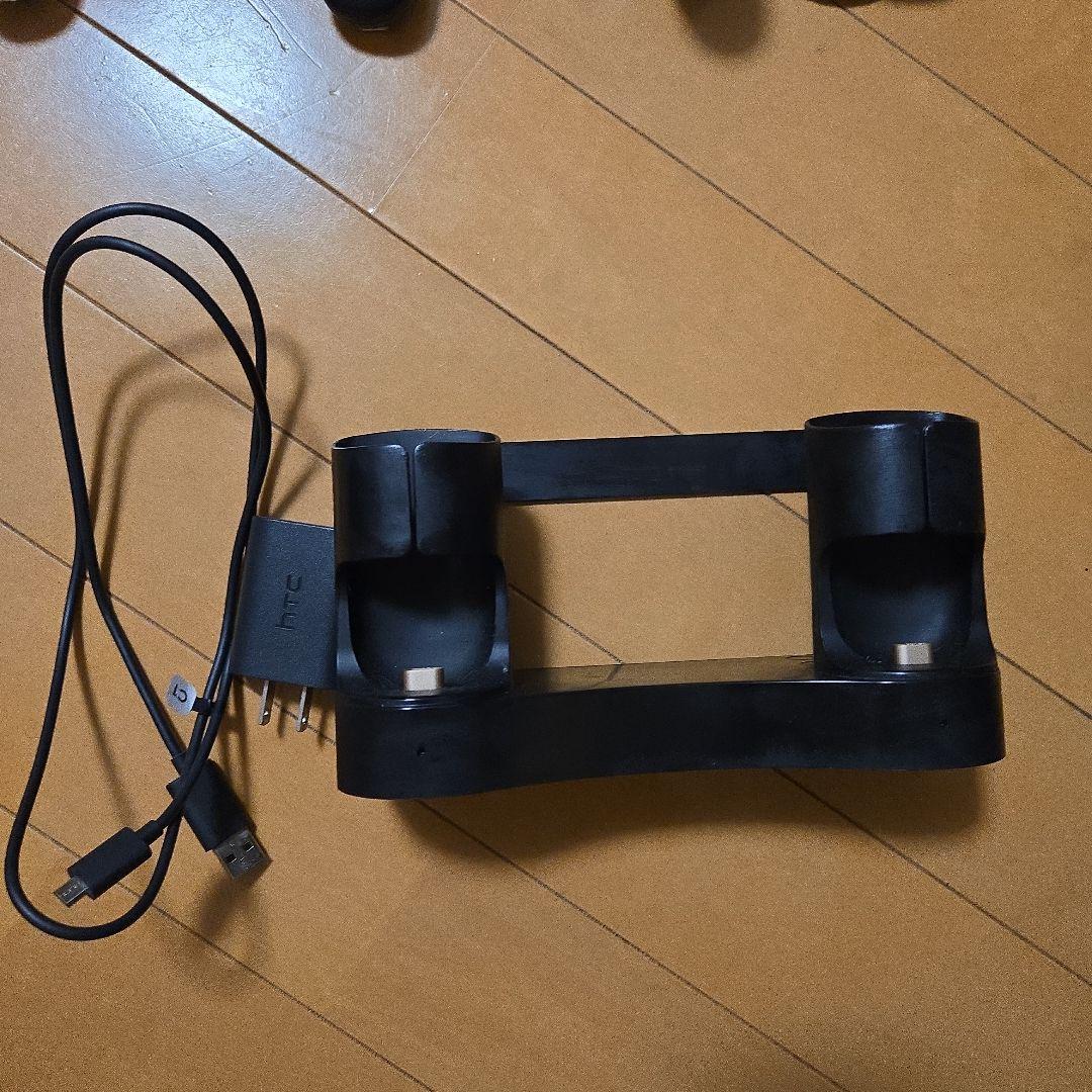 HTC VIVE VRヘッドセット (おまけ付き)