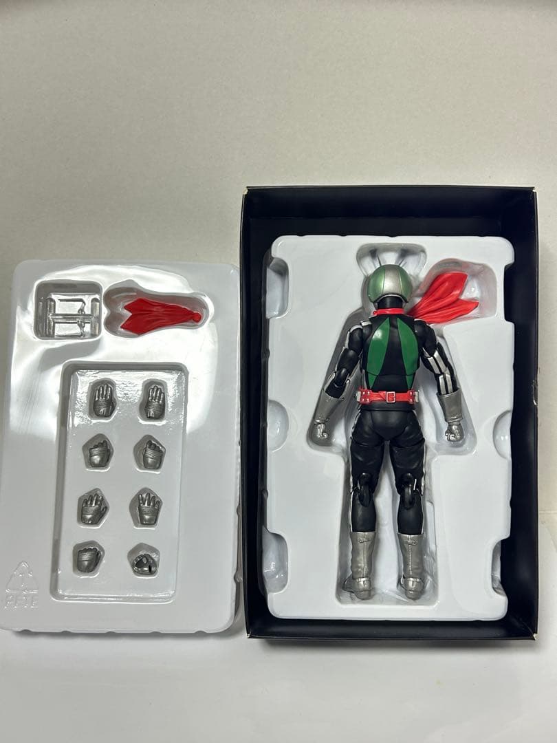 S.H.Figuarts(真骨彫製法) 仮面ライダー新1号 「仮面ライダー」