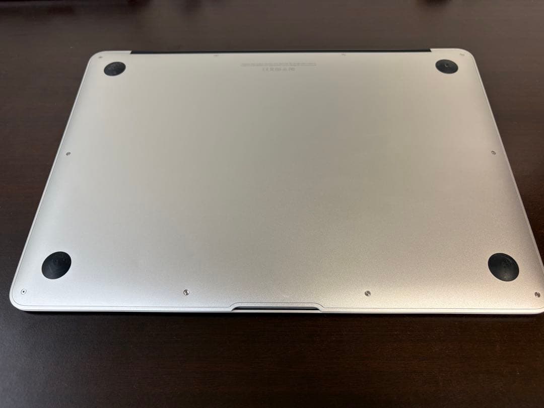 Apple MacBook Air 13インチ（2015年モデル）