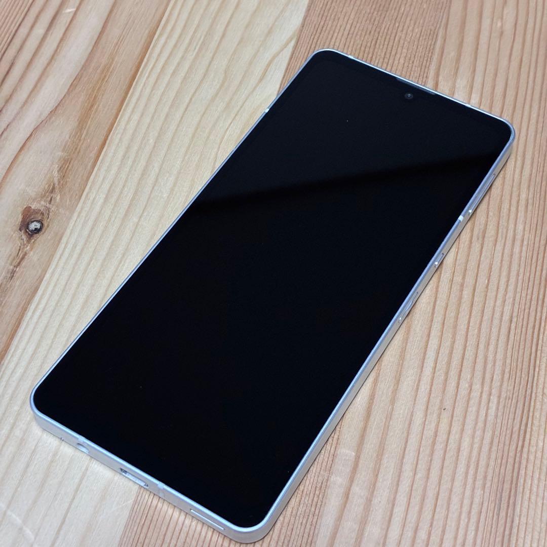 ぷ*ぅ様 8939 SHARP AQUOS Sense6s