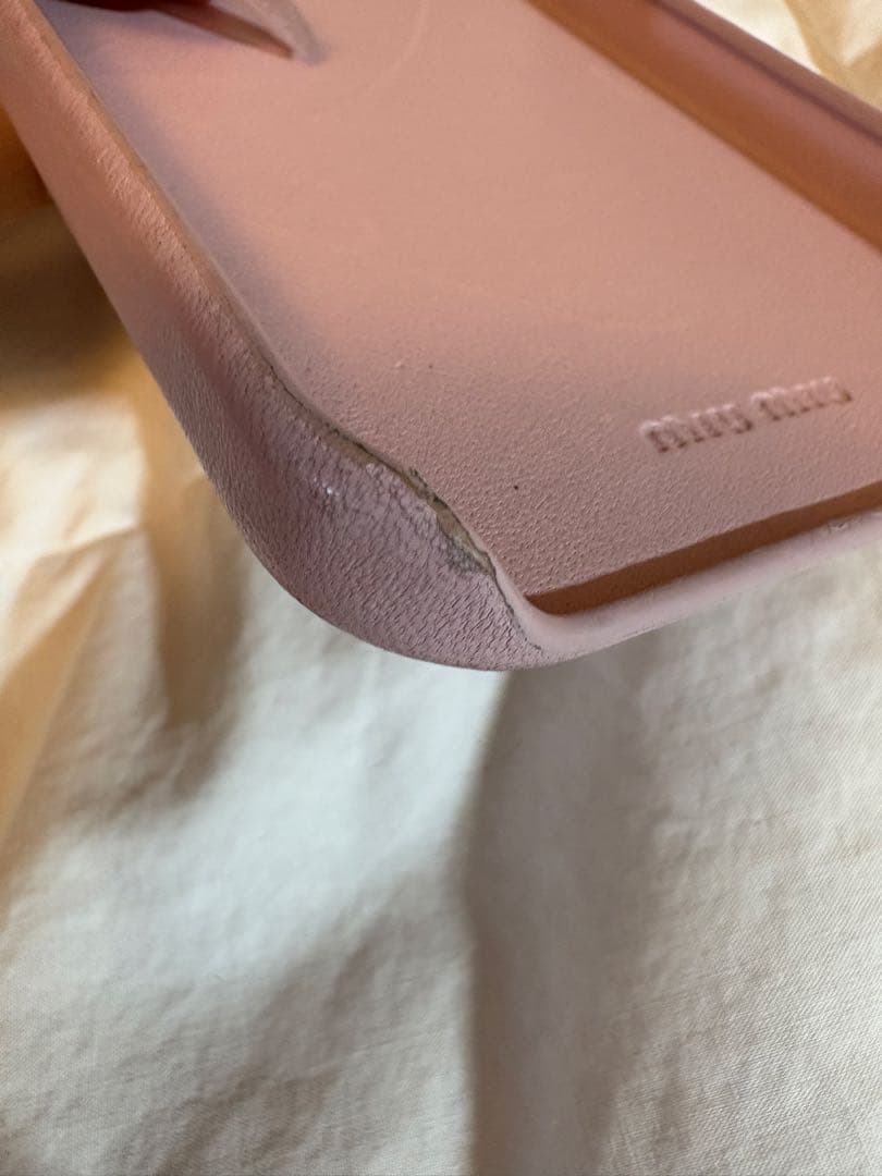 MIU MIU スマホケース