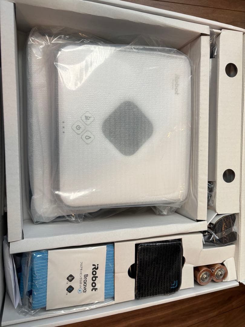 未使用　iRobot Braava 390j 本体と付属品