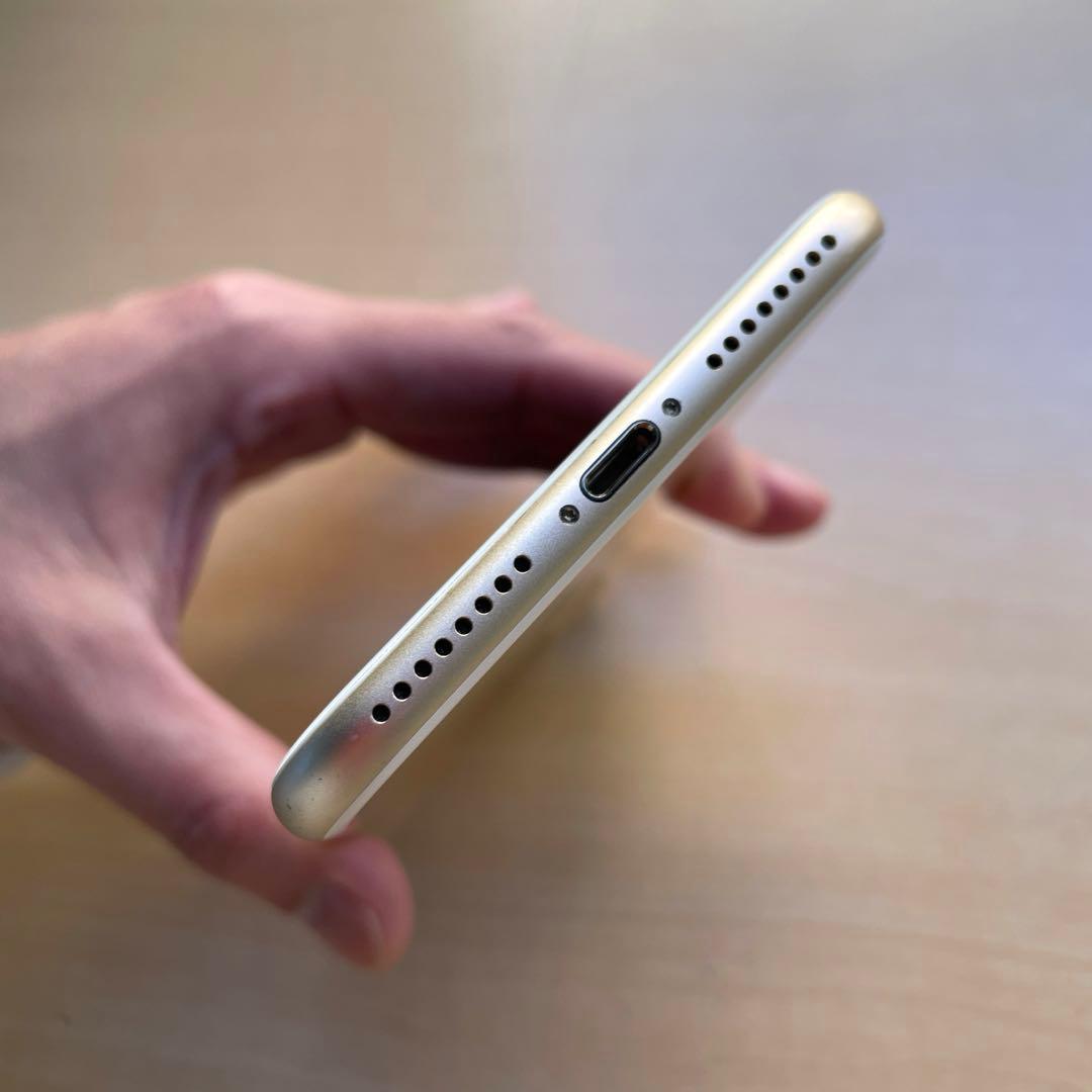 iPhone 7 Plus ゴールド　32GB A1785 バッテリー 79%