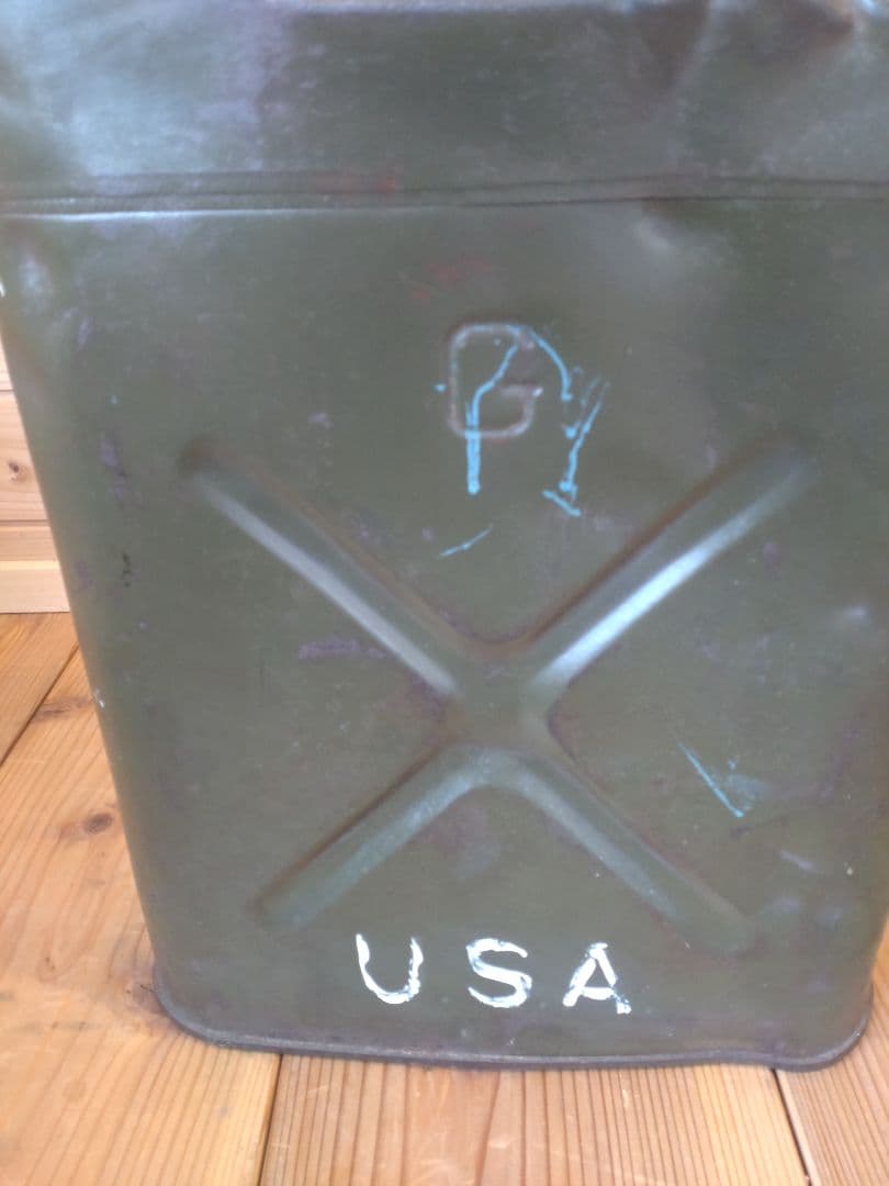 USA　ガソリン携行缶(ジェリ缶) 　ヴィンテージ品
