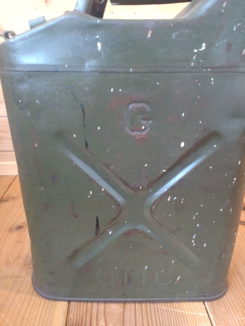 USA　ガソリン携行缶(ジェリ缶) 　ヴィンテージ品