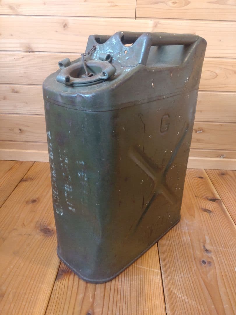 USA　ガソリン携行缶(ジェリ缶) 　ヴィンテージ品