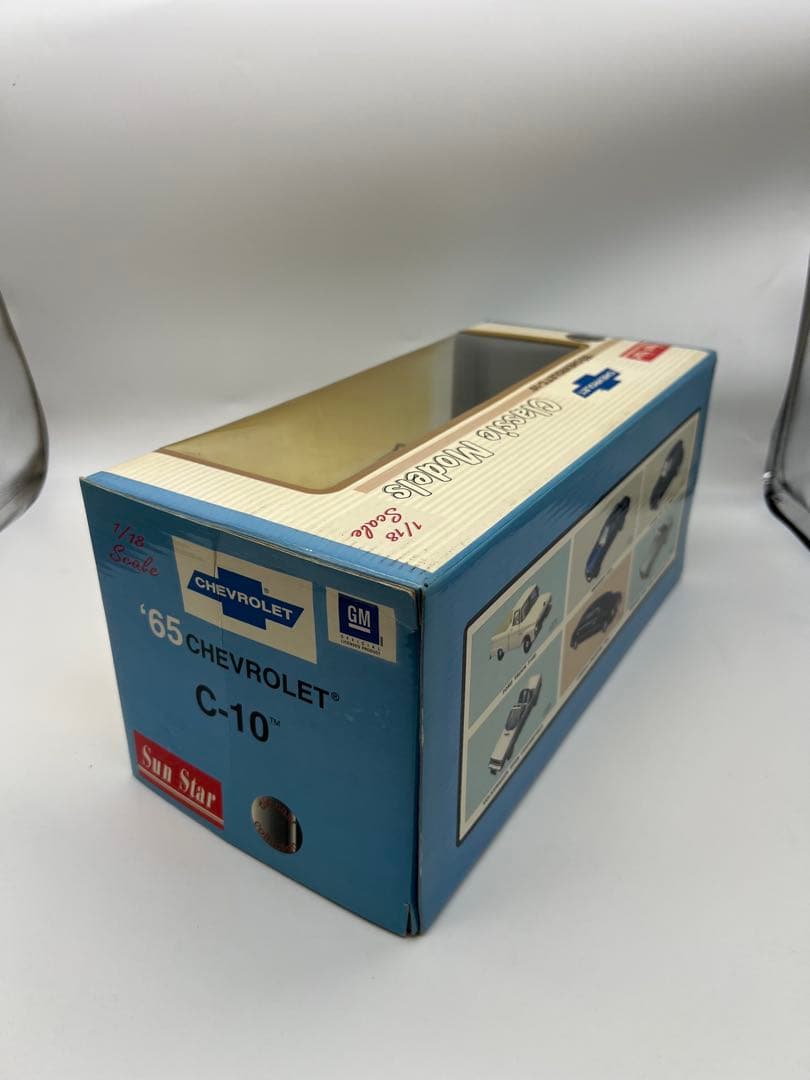 No228 ミニカー1/18箱あり 1965 C10 CIEVROLET