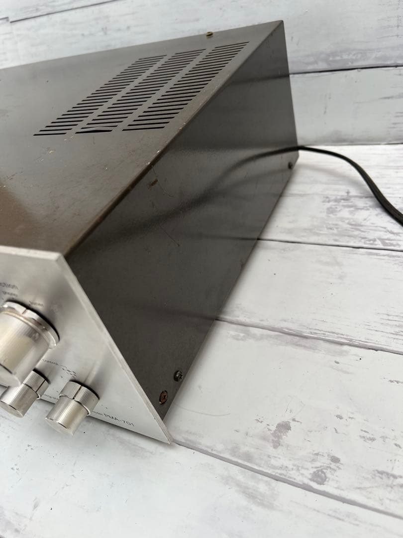 DENON PMA-701 オーディオ プリメインアンプ(K096)