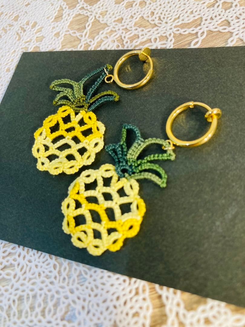 パイナップルのハワイアンアクセサリー