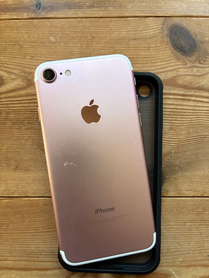 【値下げ】iPhone 7 128GB SIMフリー（箱付き）