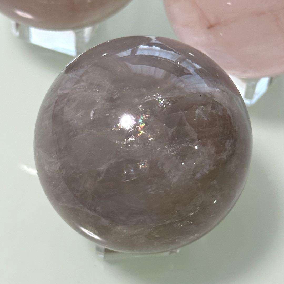 ブルーローズクォーツ　グレー　スフィア　53mm マダガスカル産　天然石