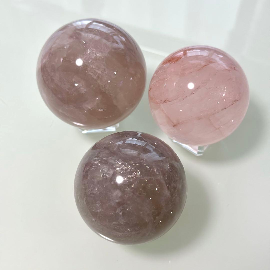 ブルーローズクォーツ　グレー　スフィア　53mm マダガスカル産　天然石