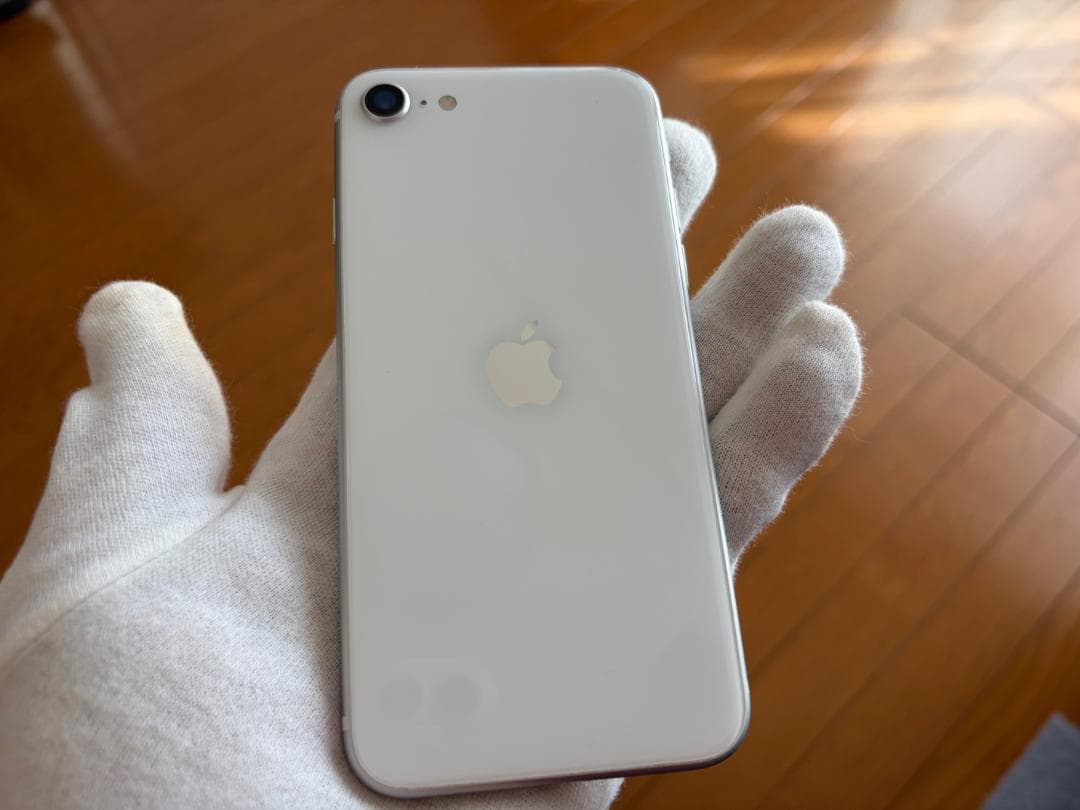 iPhone SE（第2世代）☆64GB☆SIMフリー☆ホワイト☆美品