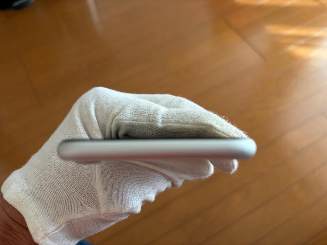 iPhone SE（第2世代）☆64GB☆SIMフリー☆ホワイト☆美品