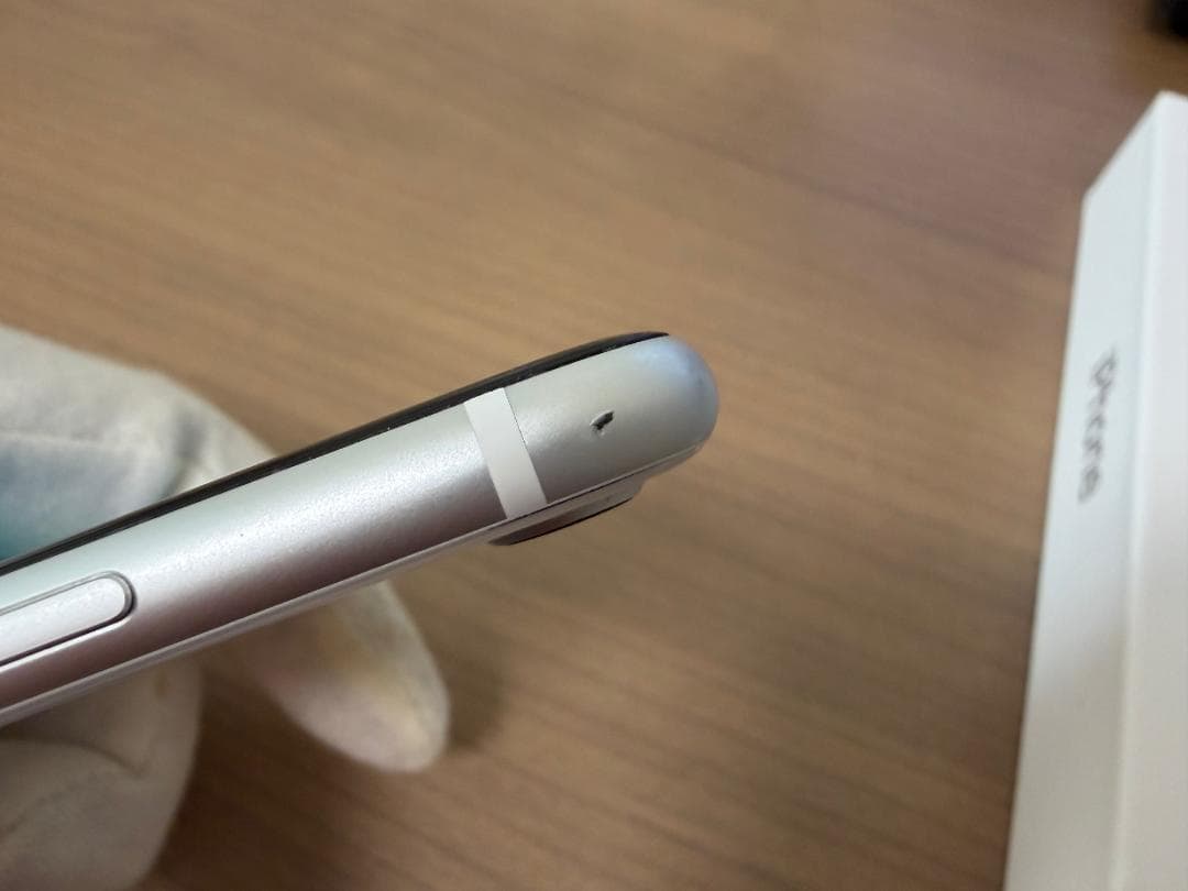 iPhone SE（第2世代）☆64GB☆SIMフリー☆ホワイト☆美品