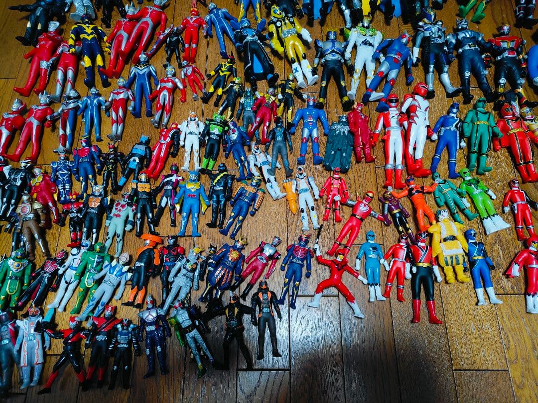 ウルトラマン 怪獣 ソフビ ガン消し 仮面ライダー フィギュア レトロ 大量