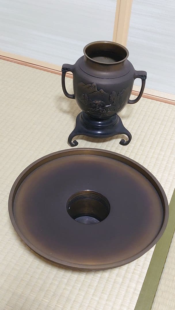 花器、薄端（金属製）