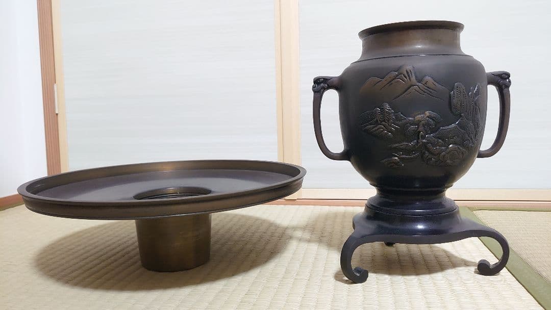 花器、薄端（金属製）