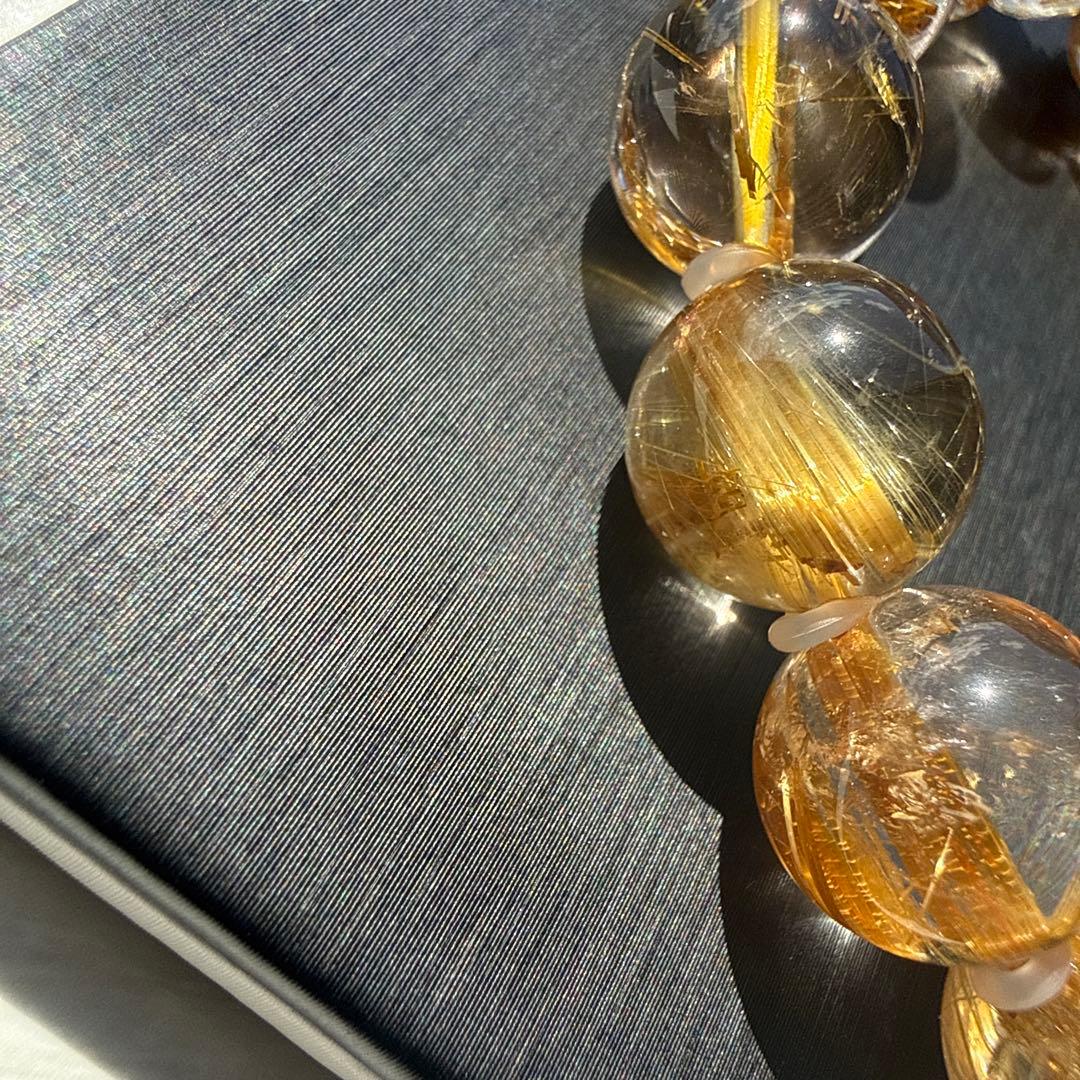 高品質 超透明タイチンルチル 13.5mm 天然石ブレスレット