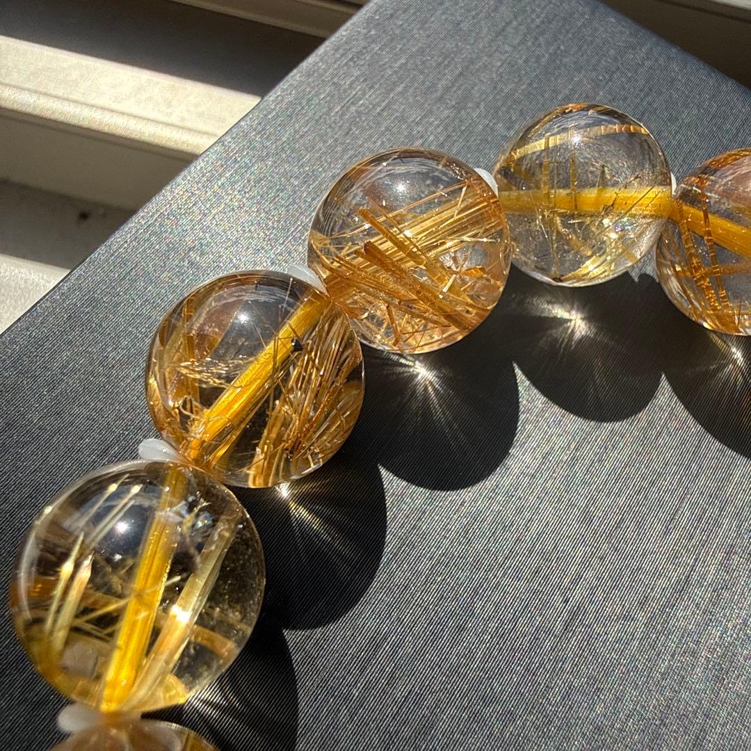 高品質 超透明タイチンルチル 13.5mm 天然石ブレスレット