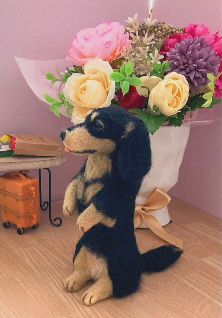 羊毛フェルト　ミニチュアダックス　ハンドメイド　犬