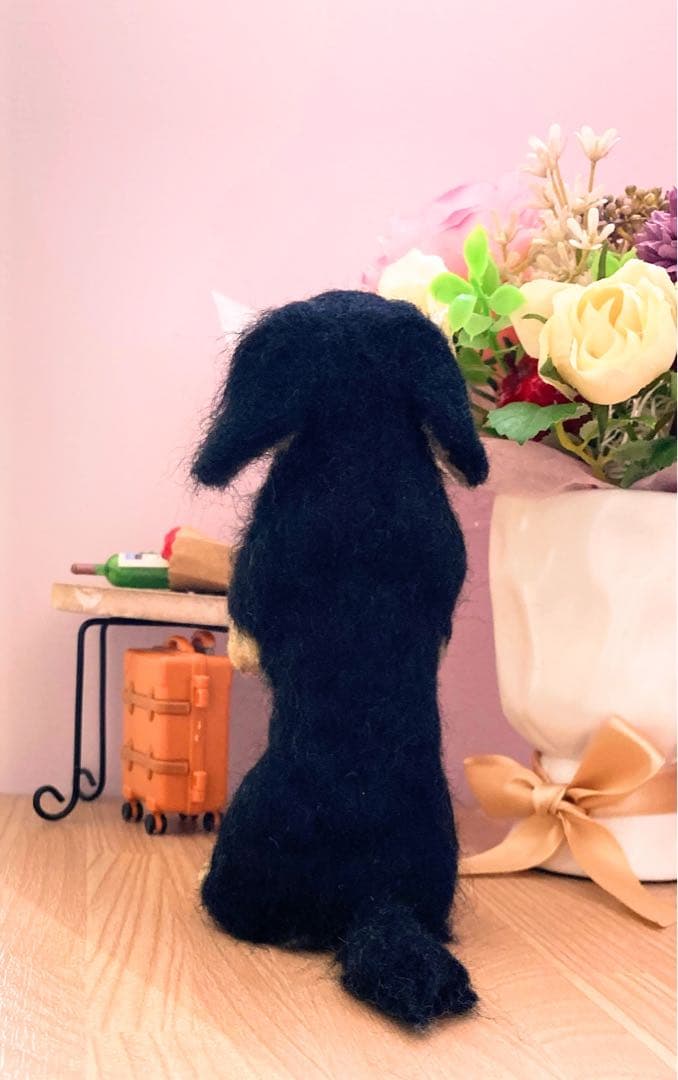 羊毛フェルト　ミニチュアダックス　ハンドメイド　犬