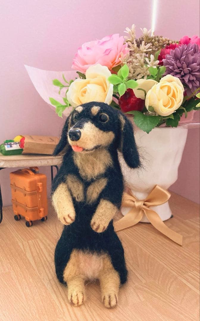 羊毛フェルト　ミニチュアダックス　ハンドメイド　犬
