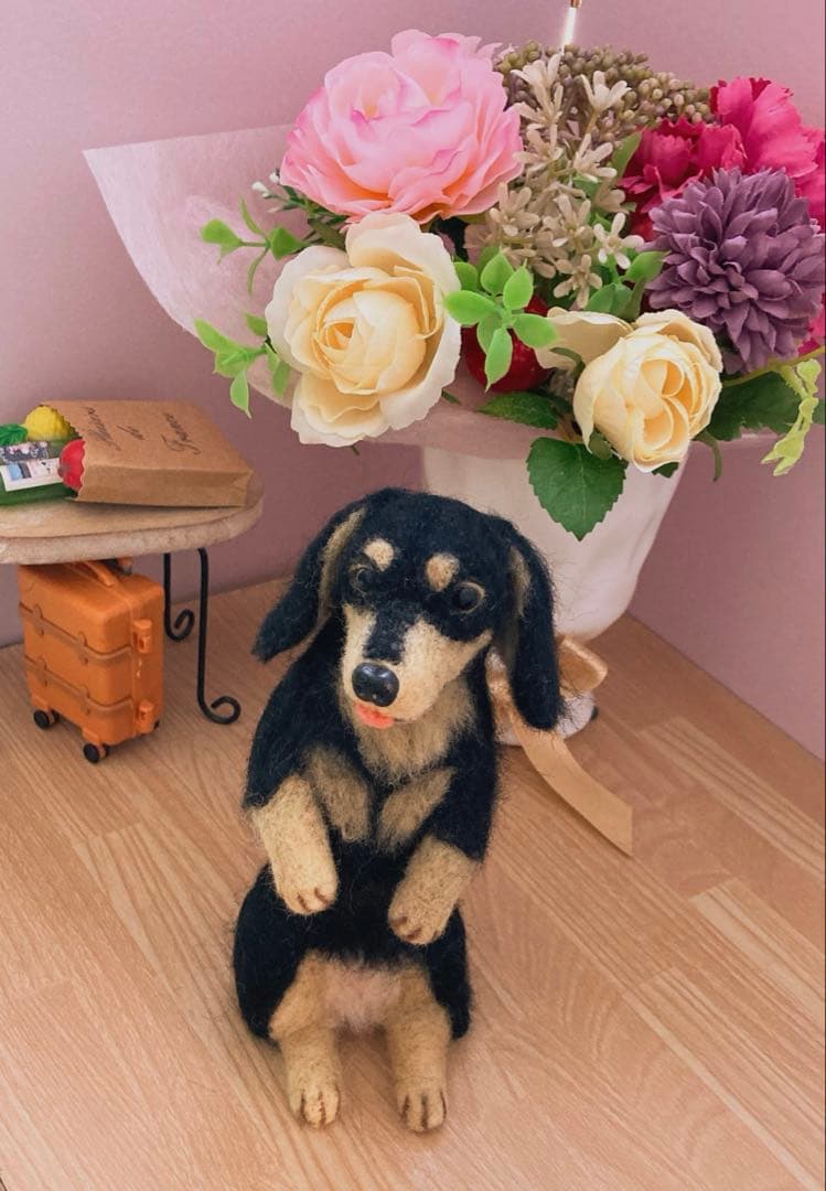 羊毛フェルト　ミニチュアダックス　ハンドメイド　犬