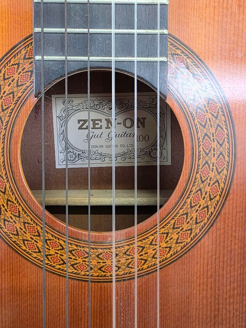 ZEN-ON Gut Guitar 100 アコースティックギター