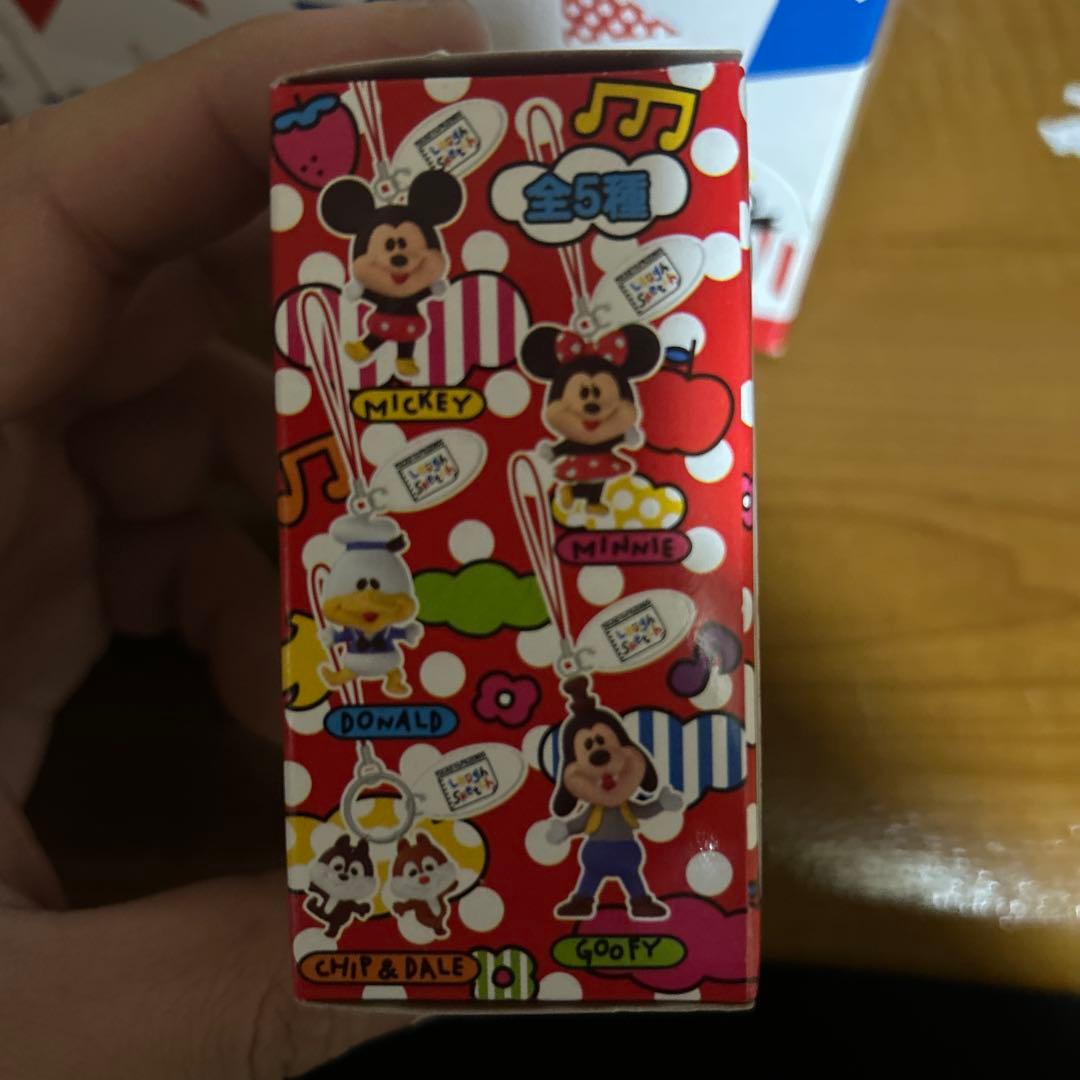 ダース未開封Disney Laugh Sketch にこにこルンルンストラップ