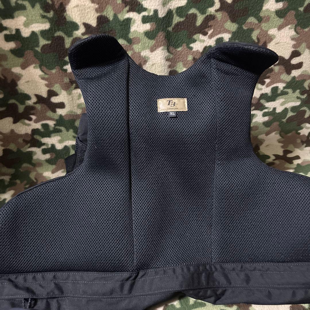 美品　米軍放出品　T3 GEAR キャリアプレート　ブラック　送料無料