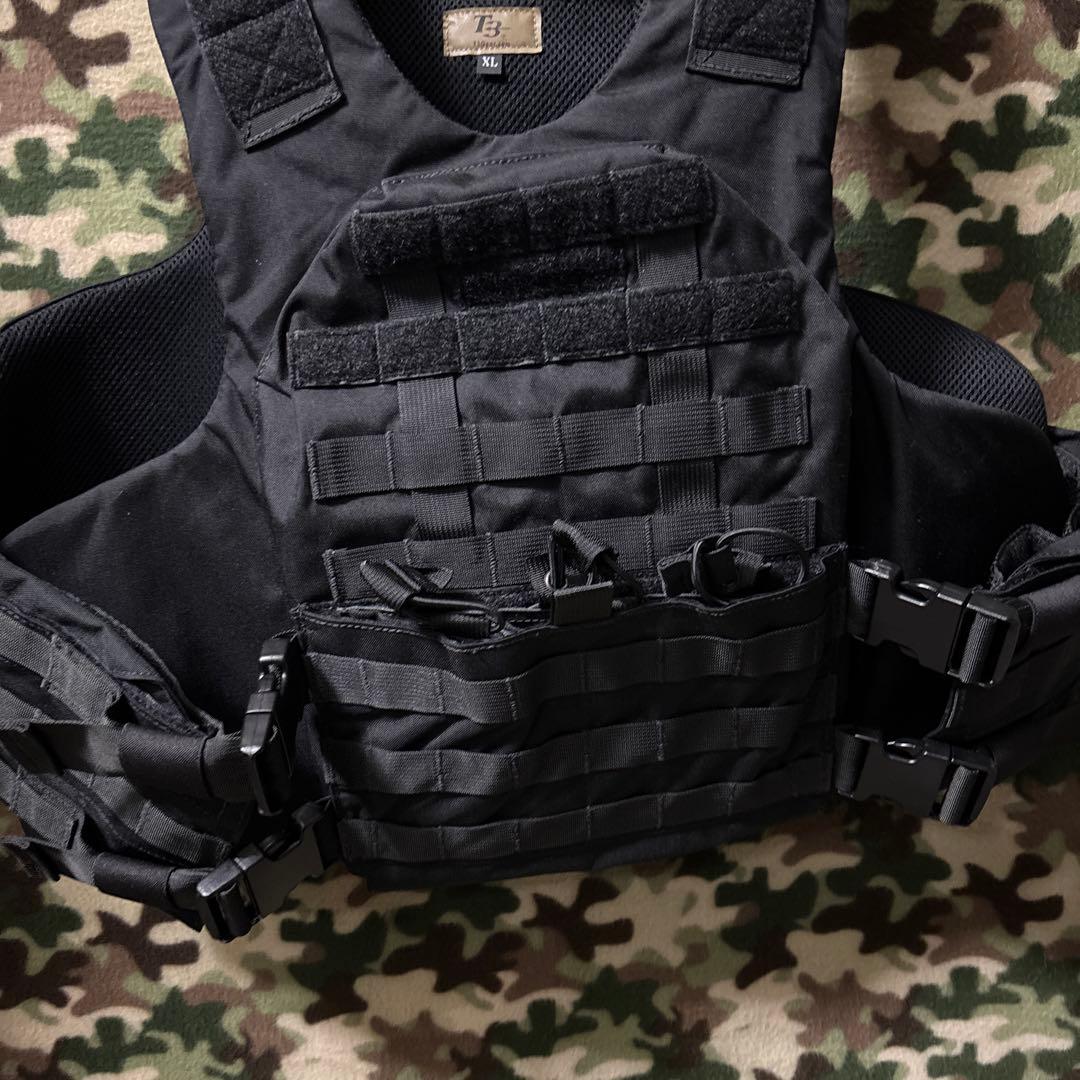 美品　米軍放出品　T3 GEAR キャリアプレート　ブラック　送料無料