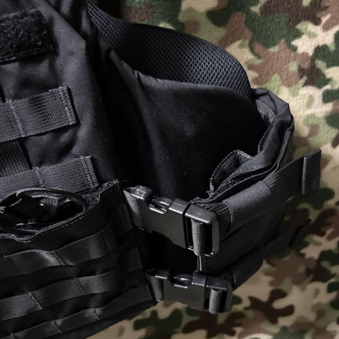 美品　米軍放出品　T3 GEAR キャリアプレート　ブラック　送料無料