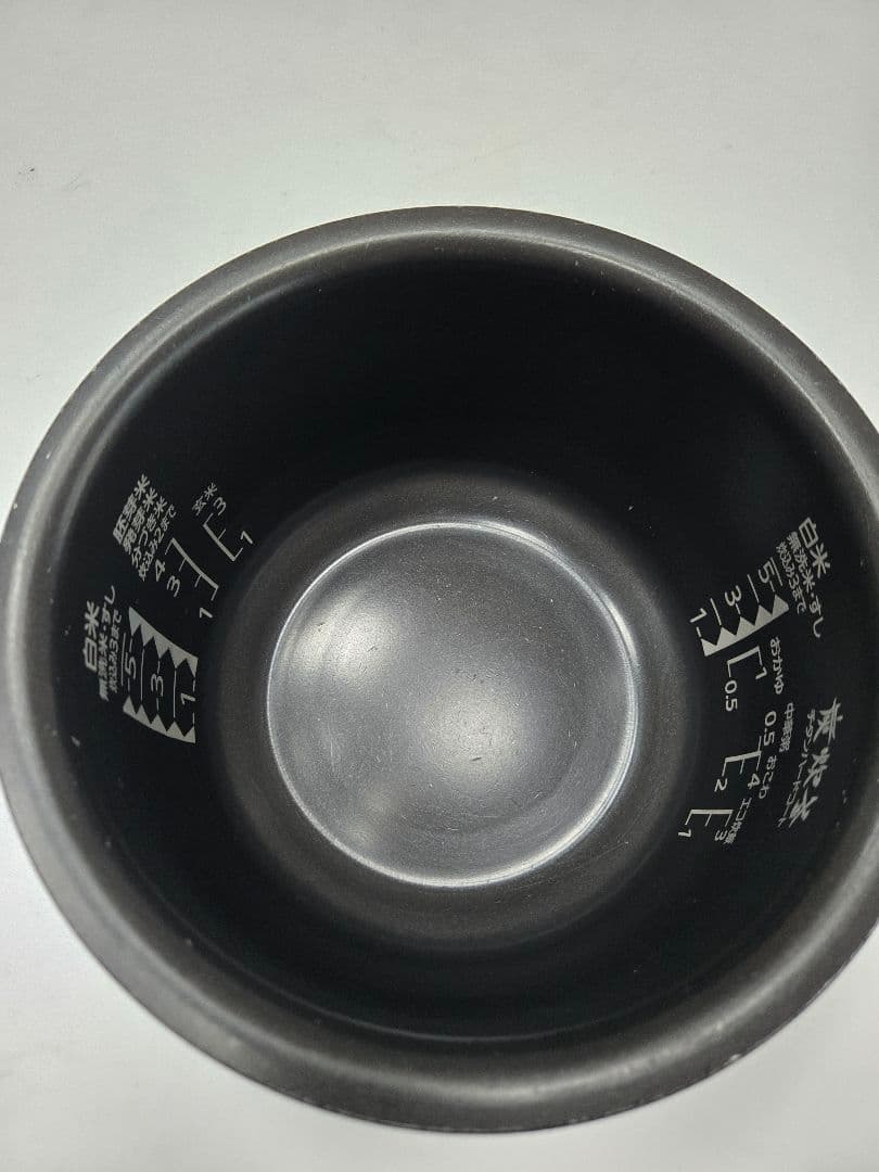 蒸気レス　MITSUBISHI NJ-XS103J