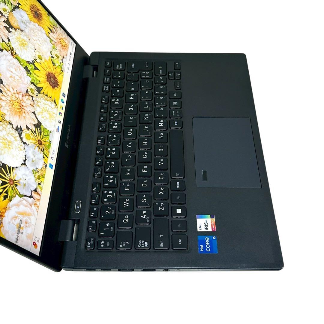 【超軽量】G83/HU 16GB 2022年モデル ノートパソコン 853