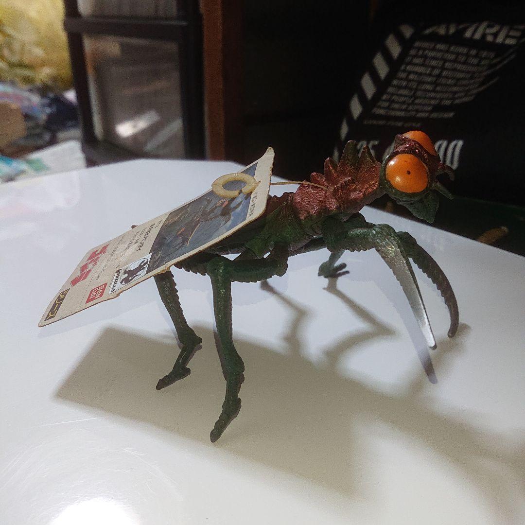 カマキラス ソフビ