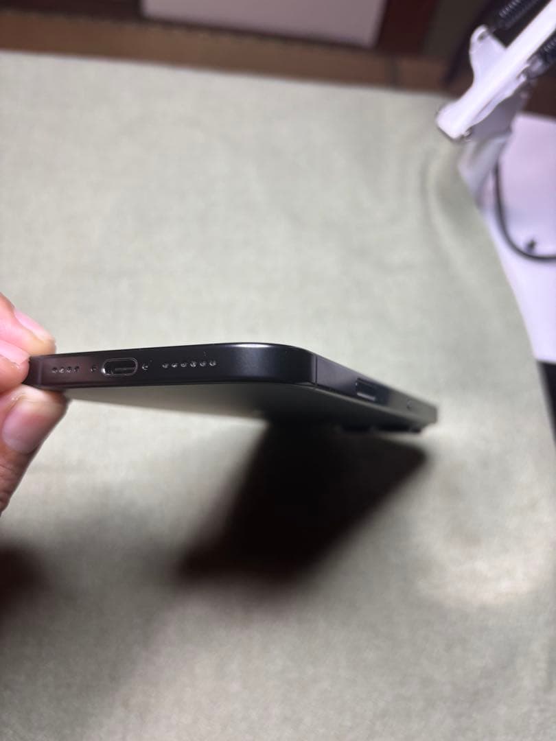 iPhone 16 Pro Max 512 ブラックチタニウム SIMフリー美品