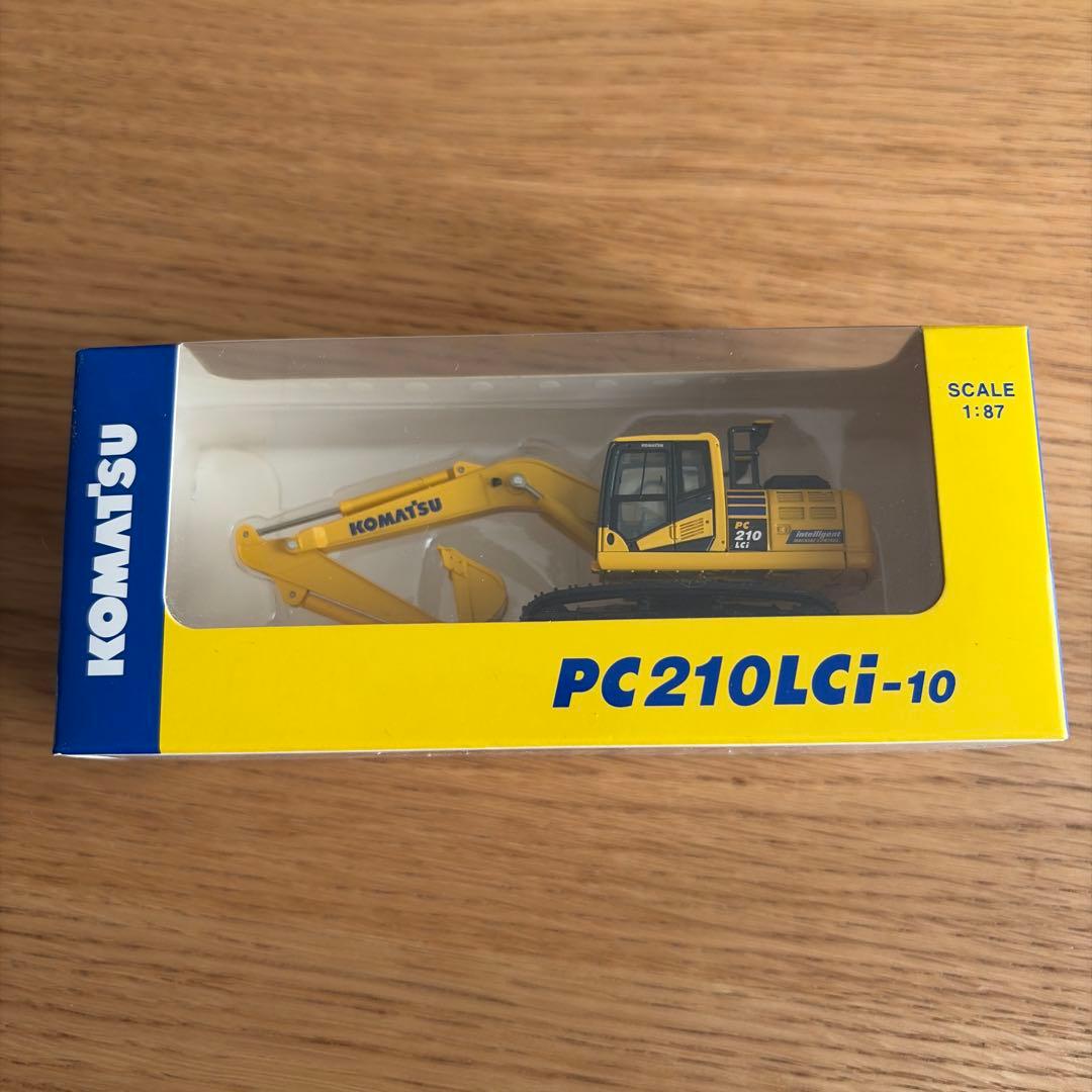 KOMATSU コマツ 株主優待 PC210LCi-10 D61PXi-23