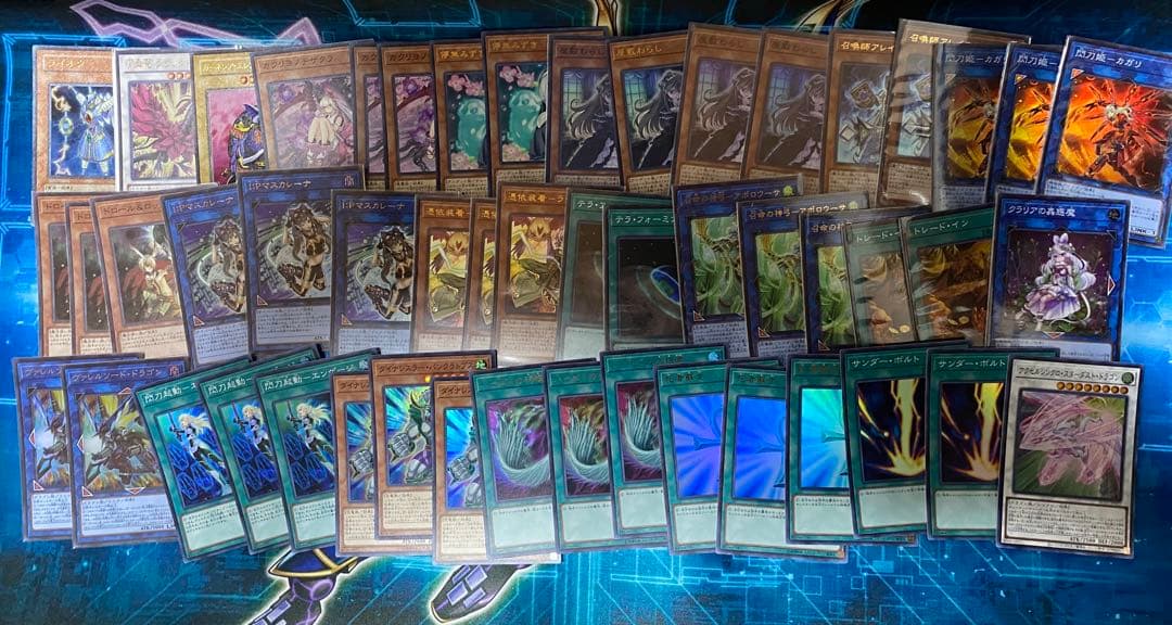 。*i様 遊戯王　まとめ売り　約10000枚