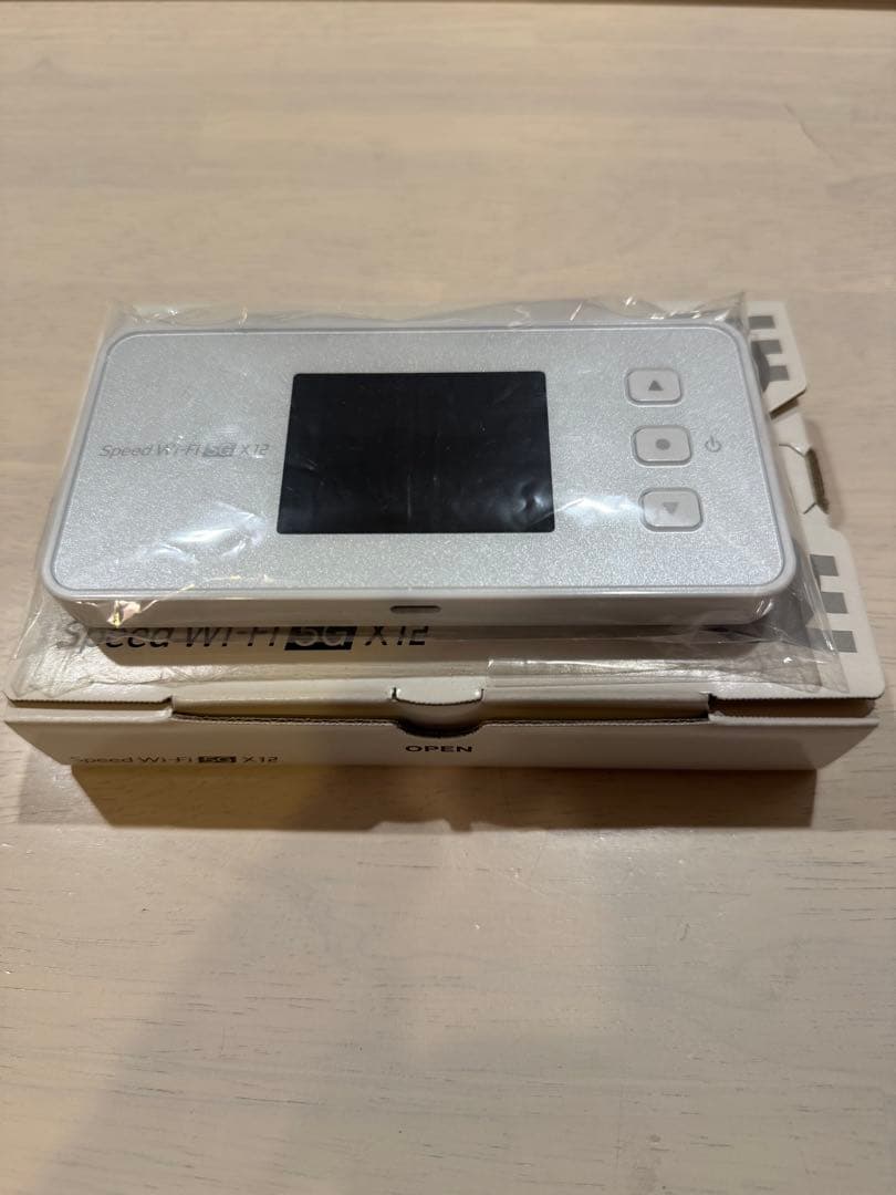 NEC Speed Wi-Fi 5G X12 ホワイト