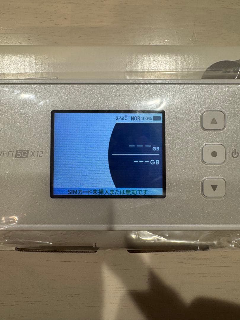 NEC Speed Wi-Fi 5G X12 ホワイト