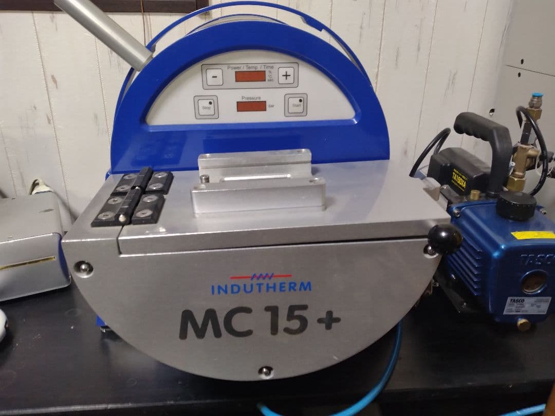 小型真空加圧鋳造機 INDUTHERM MC15 ドイツ製