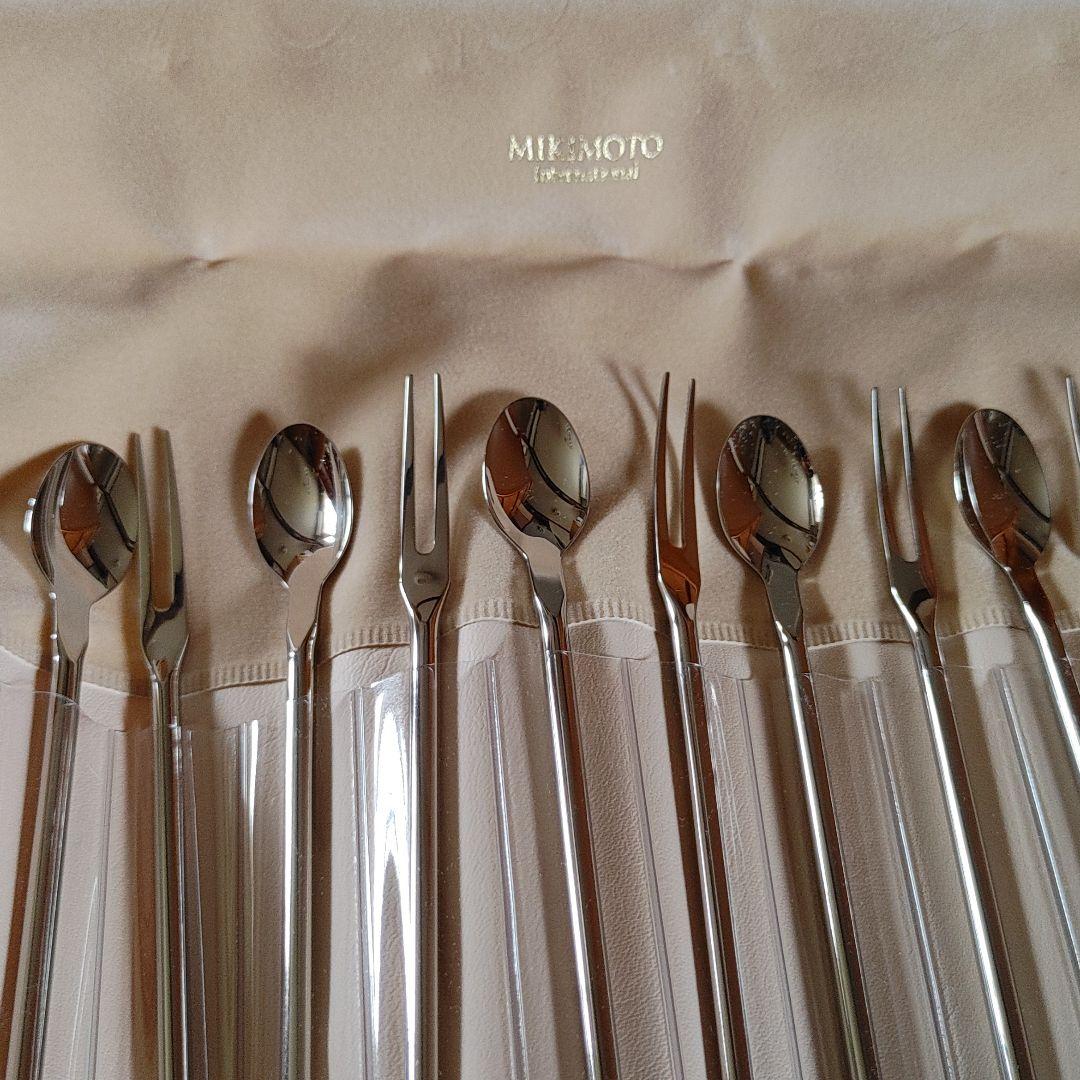 ミキモト新品　スプーンフォークセット