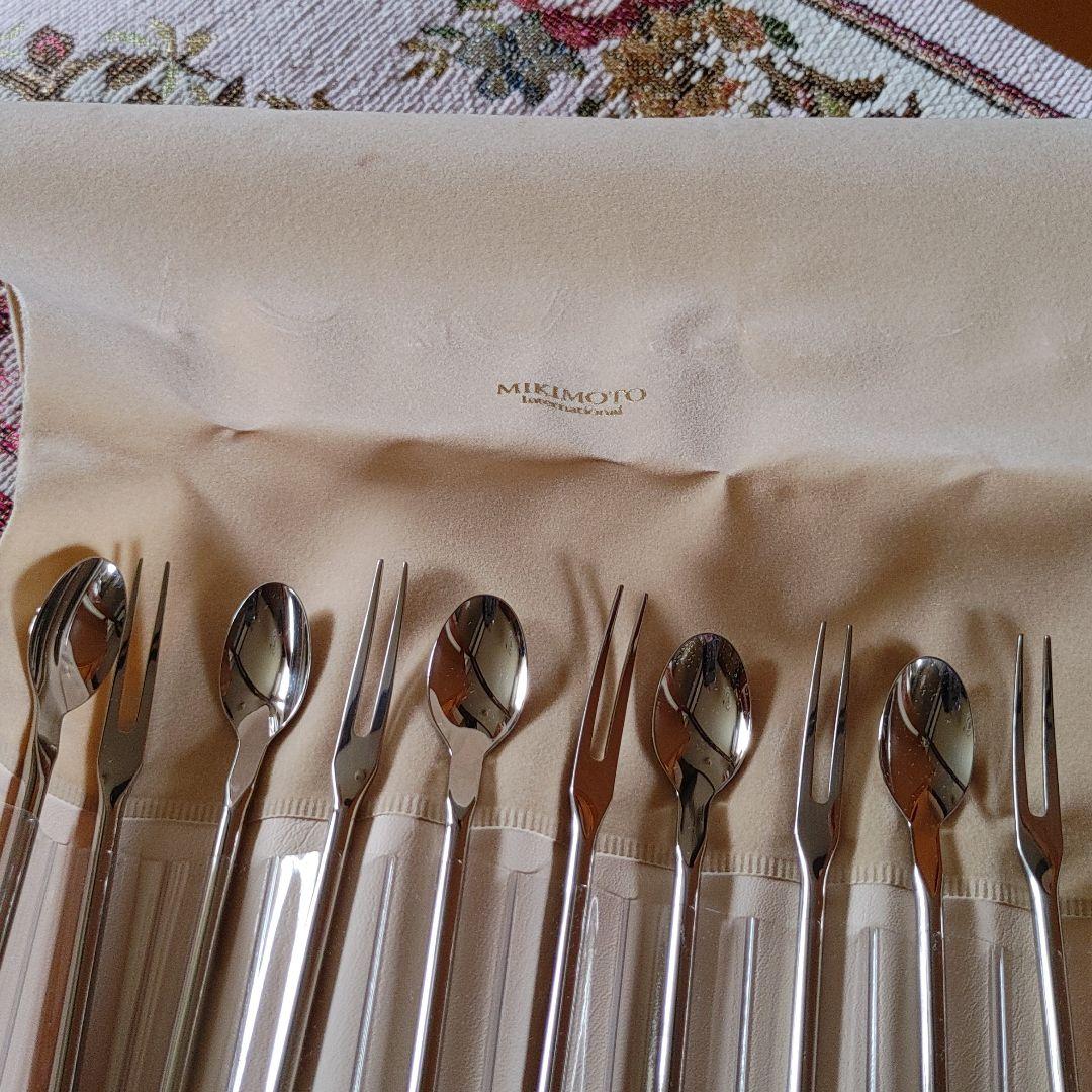 ミキモト新品　スプーンフォークセット