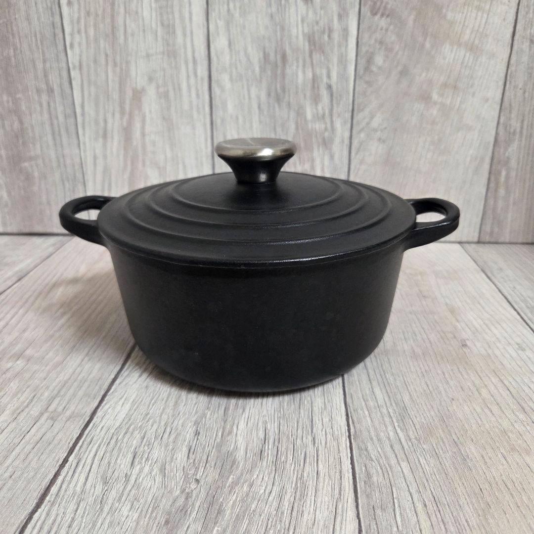ル・クルーゼ 18cm 両手鍋　マットブラック